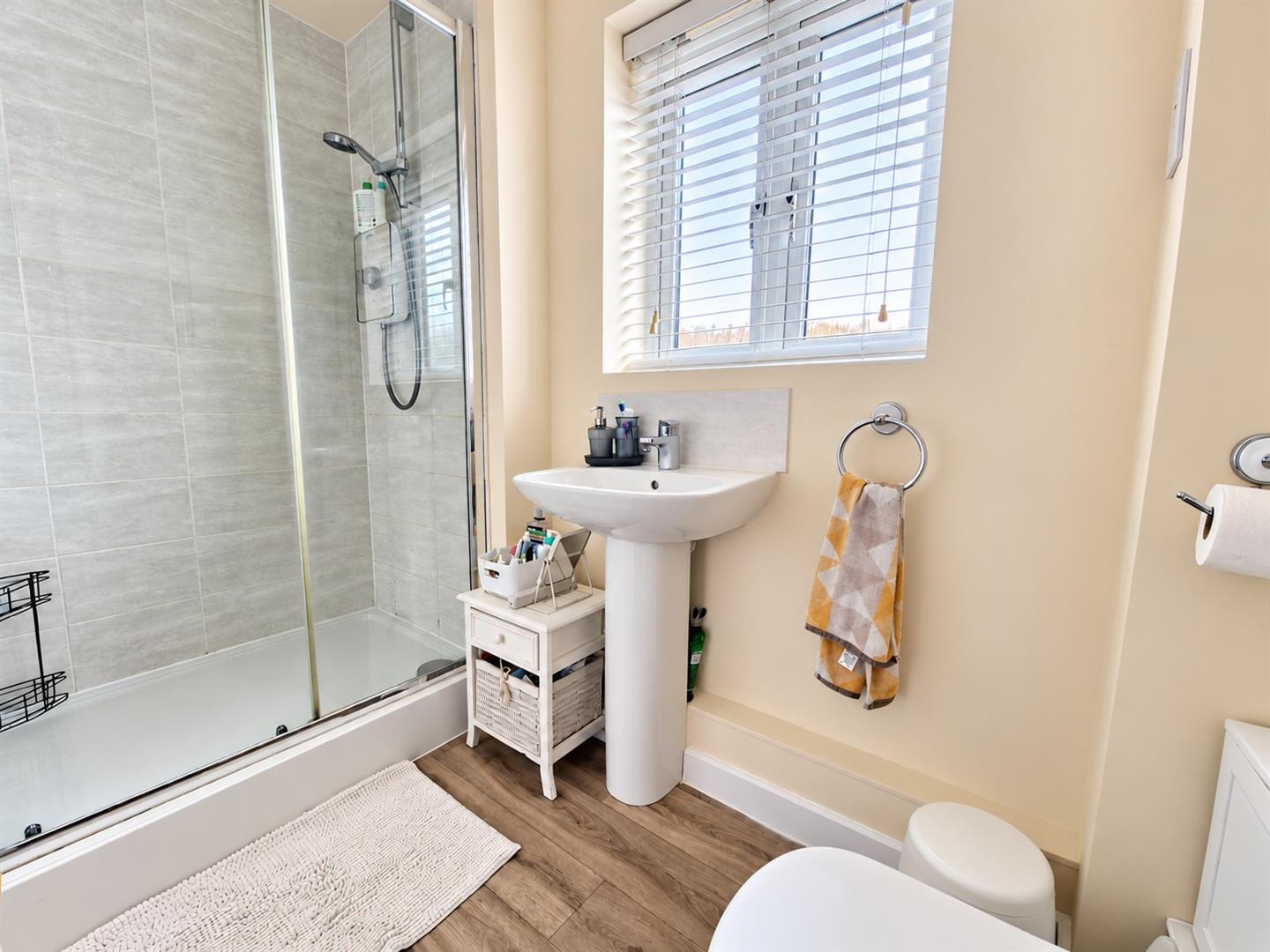 Anglia Way, Great Denham, Bedford